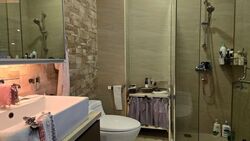 lakepoint-condominium photo thumbnail #1